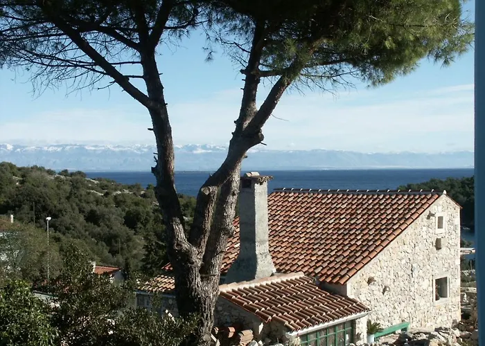Apartment With A Parking Space Mali Lošinj